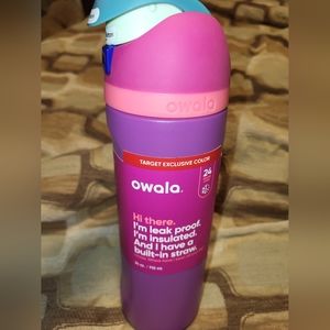 Owala water bottl